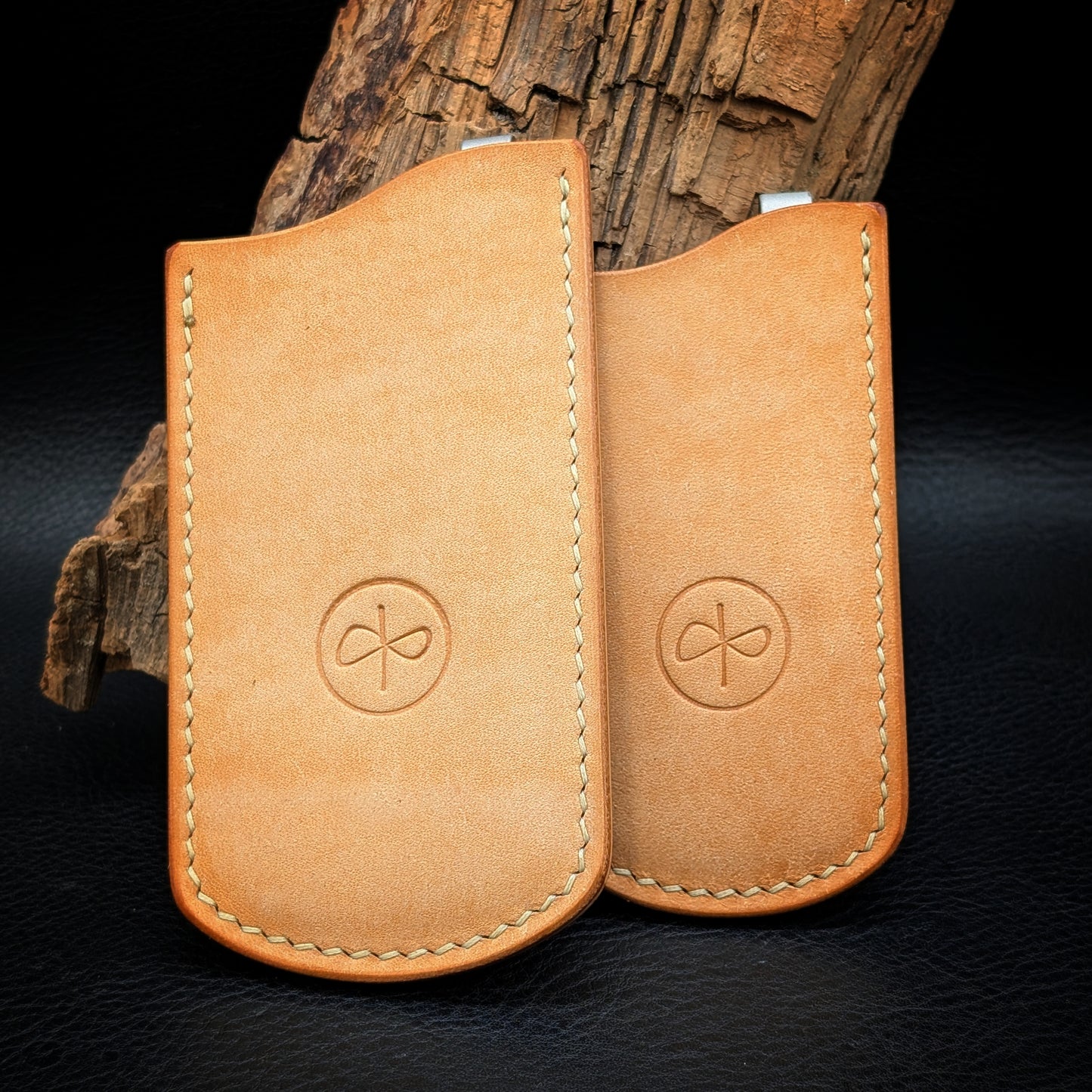 The ClipSlip - Pueblo Natural (Hand Stitching)