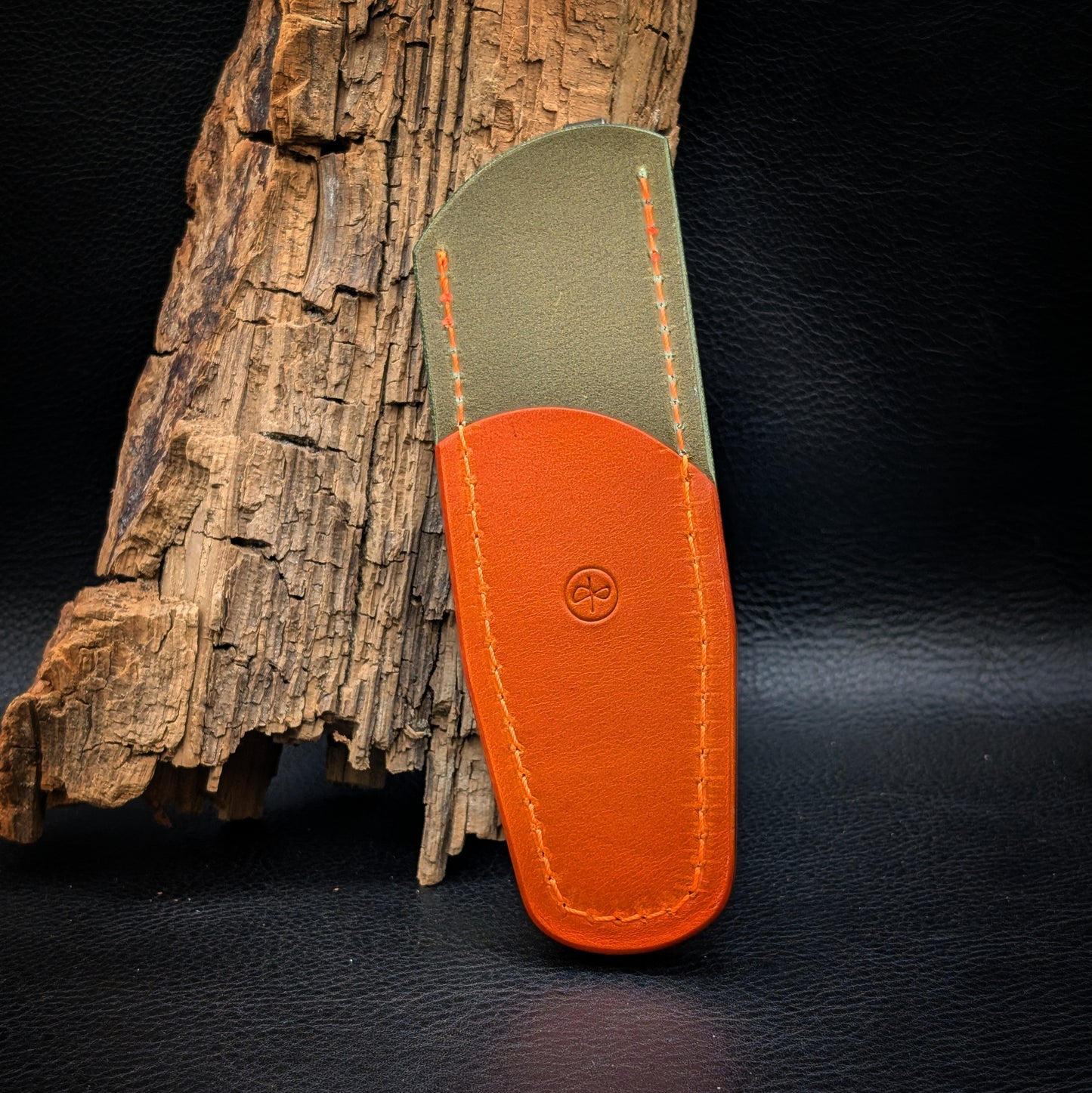 The SlimSheath DualWave - Green/Orange