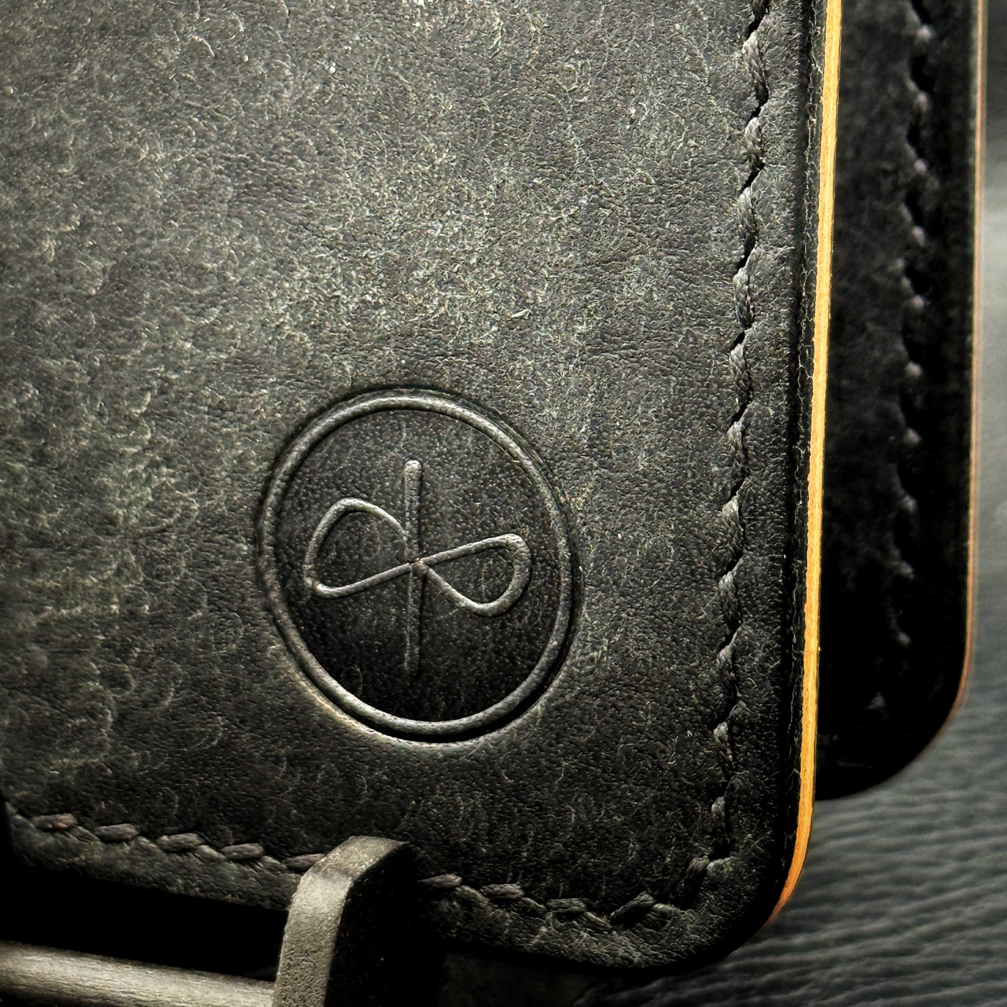 The Wingman Wallet - Pueblo Black (HAND STITCHING)