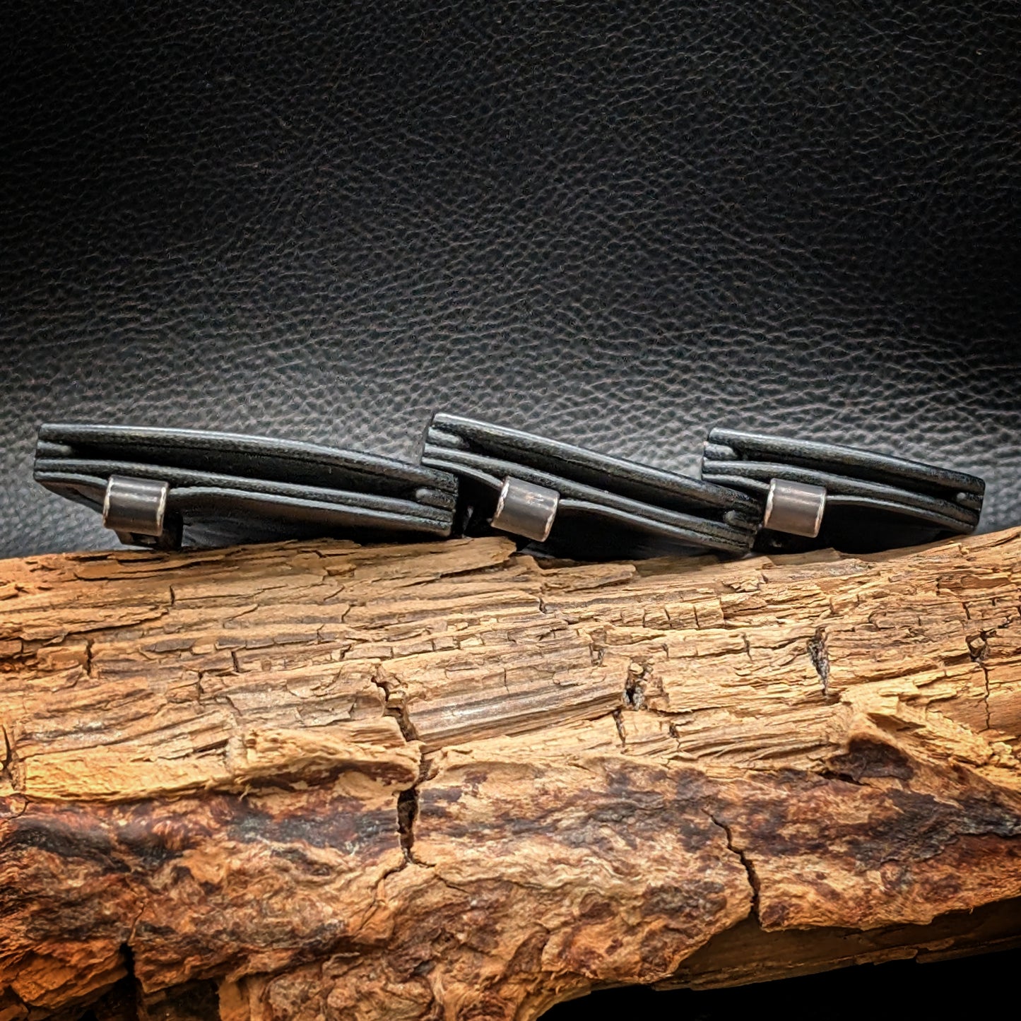 The SlimSheath AllBlack