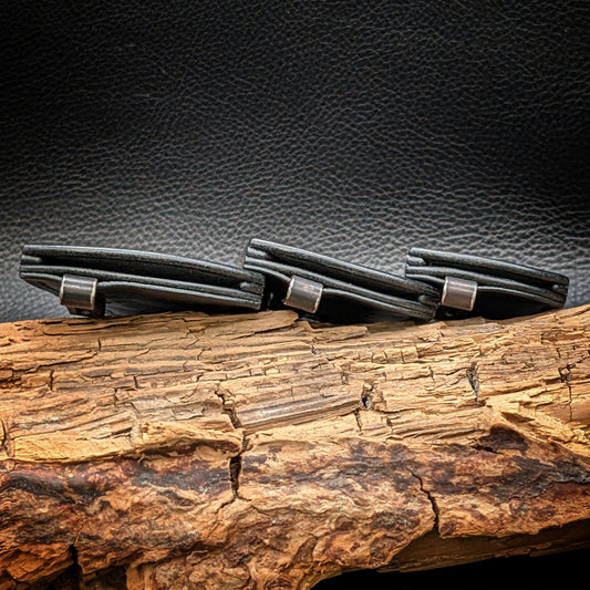 The SlimSheath AllBlack